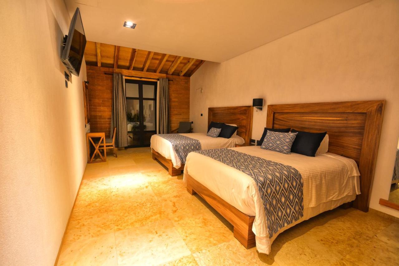 Hotel Casa Iturbe Zitácuaro Zewnętrze zdjęcie